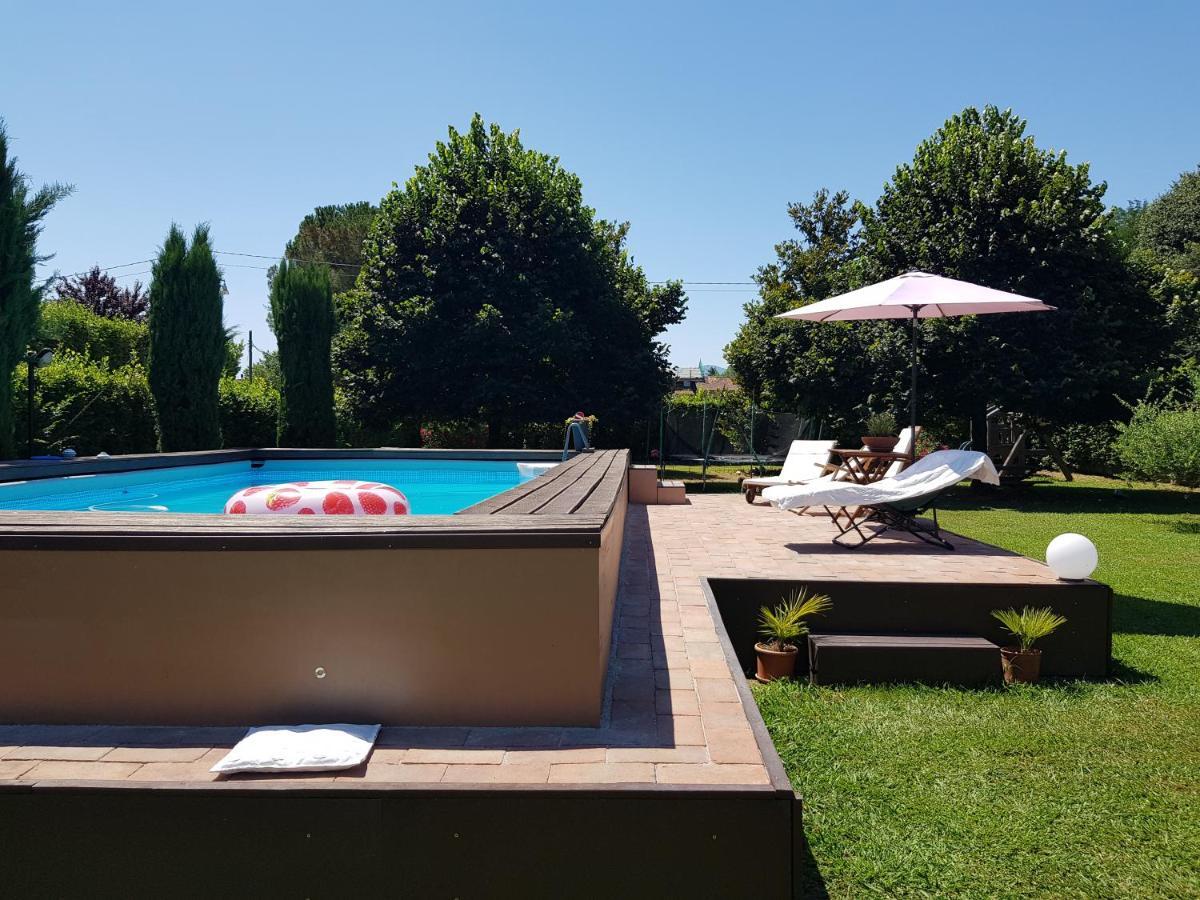 Il Casale Apartment ลุคคา ภายนอก รูปภาพ